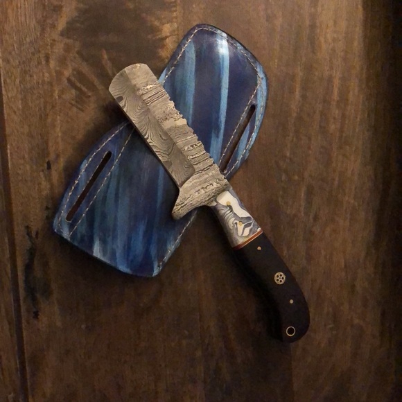 Beautiful Damascus Mini Cleaver/Chopper with Leather Sheath (Bullcutter) - Picture 3 of 7
